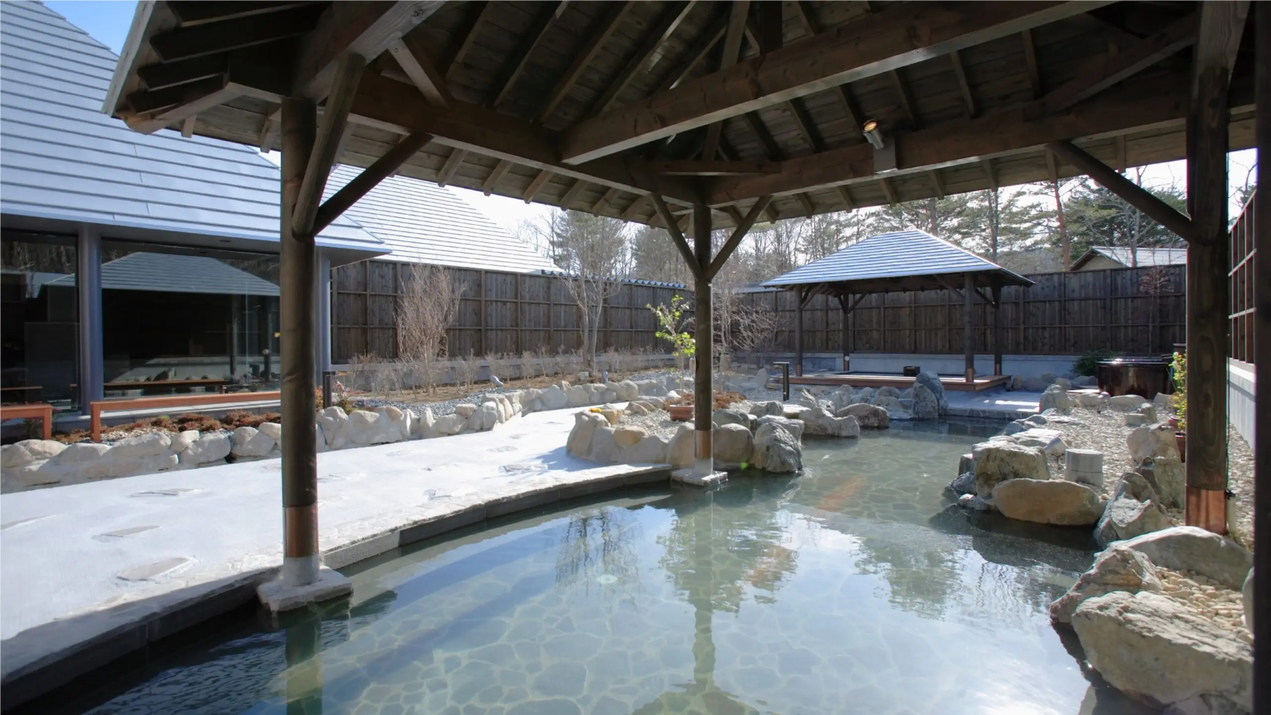 コンテンツタイトル（【羽鳥湖温泉「彩光の湯」】）