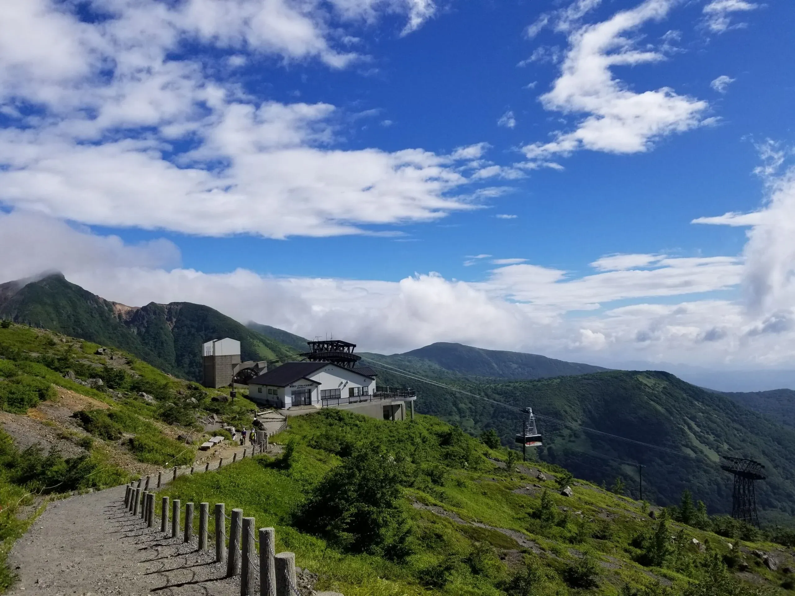 四季折々の景色が楽しめる空中散歩